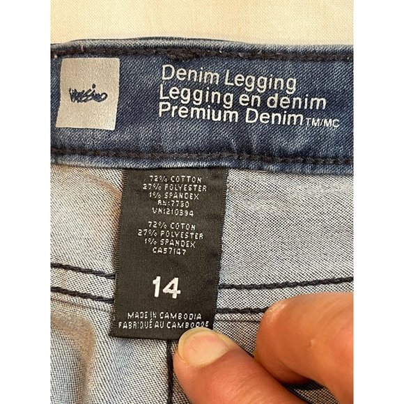 Mossimo Womens Jeans Premium Denim Legging Mid Rise Stretch Cotton Blue Size 14 - Picture 9 of 10